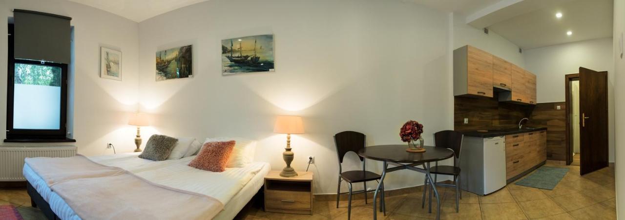 Za Raba Apartment Myslenice Bagian luar foto