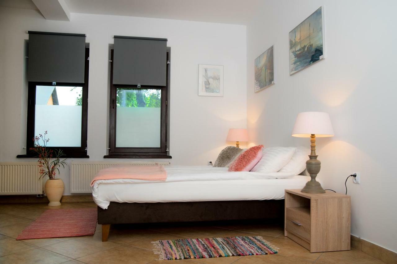 Za Raba Apartment Myslenice Bagian luar foto